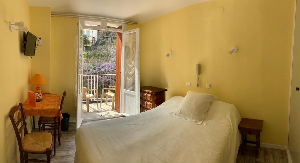 Hotel Des Bains Et Des Gorges Амелі-ле-Бен-Палальда Екстер'єр фото