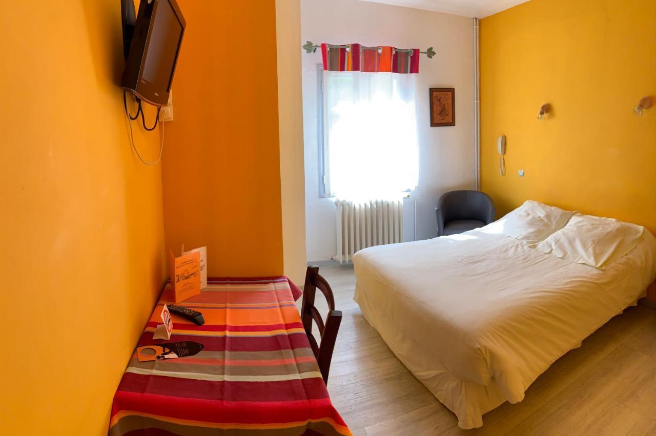 Hotel Des Bains Et Des Gorges Амелі-ле-Бен-Палальда Екстер'єр фото